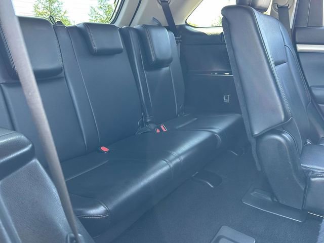 Used 2018 Toyota Highlander XLE AWD/4WD image 21