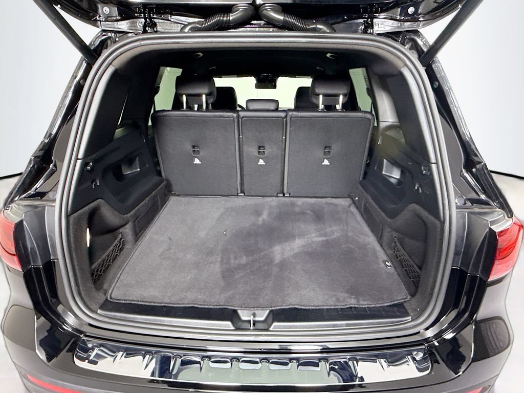 Certified 2025 Mercedes-Benz GLB 250 image 28