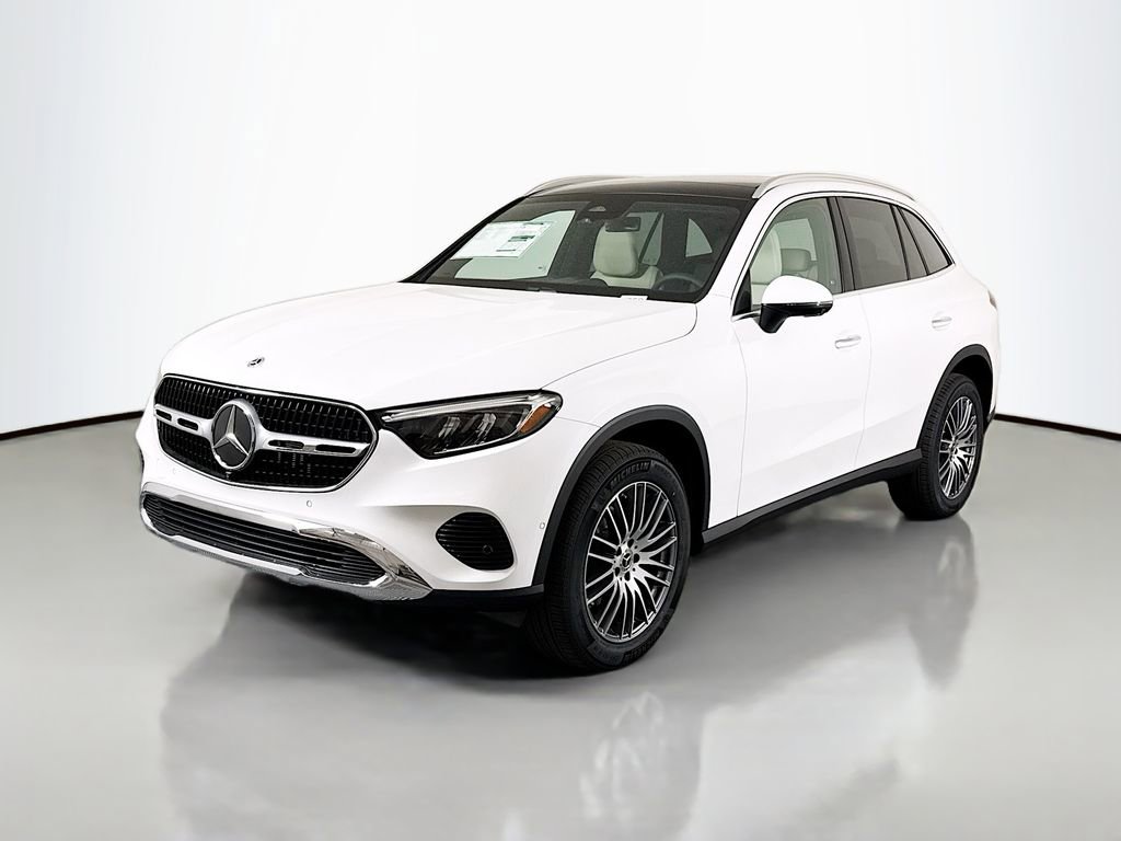 Used 2026 Mercedes-Benz GLC 300 4MATIC image 3