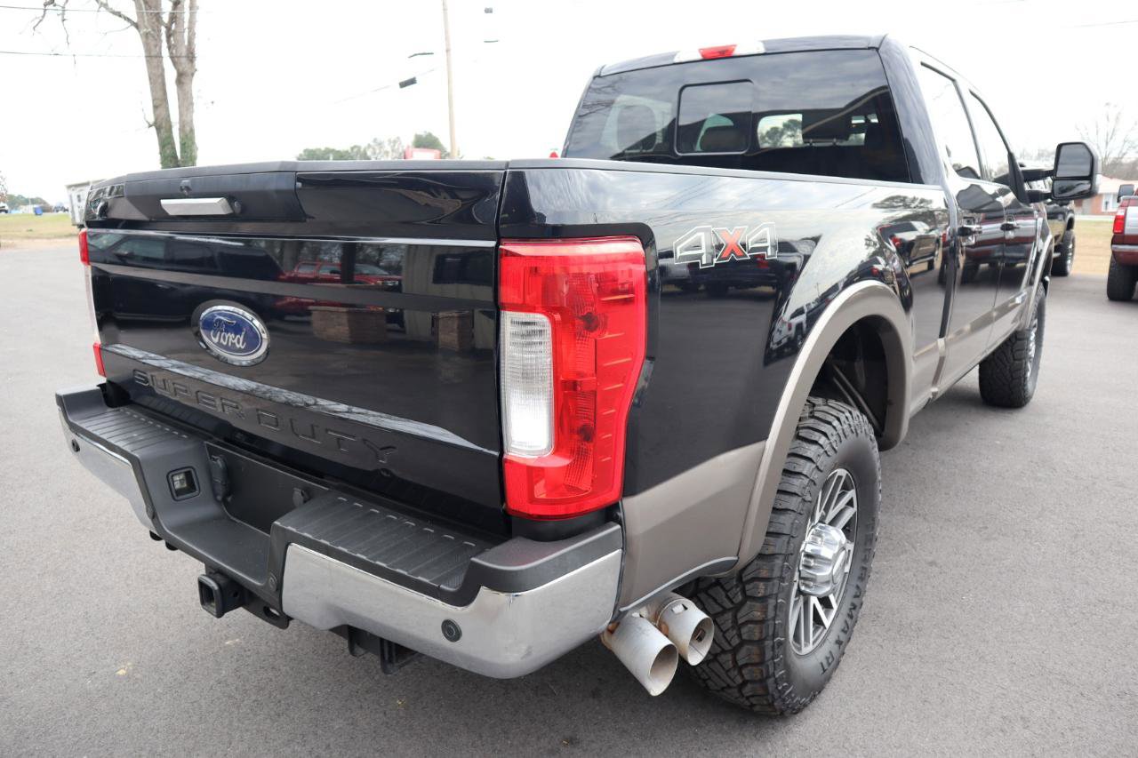 Used 2019 Ford F350 Lariat image 5