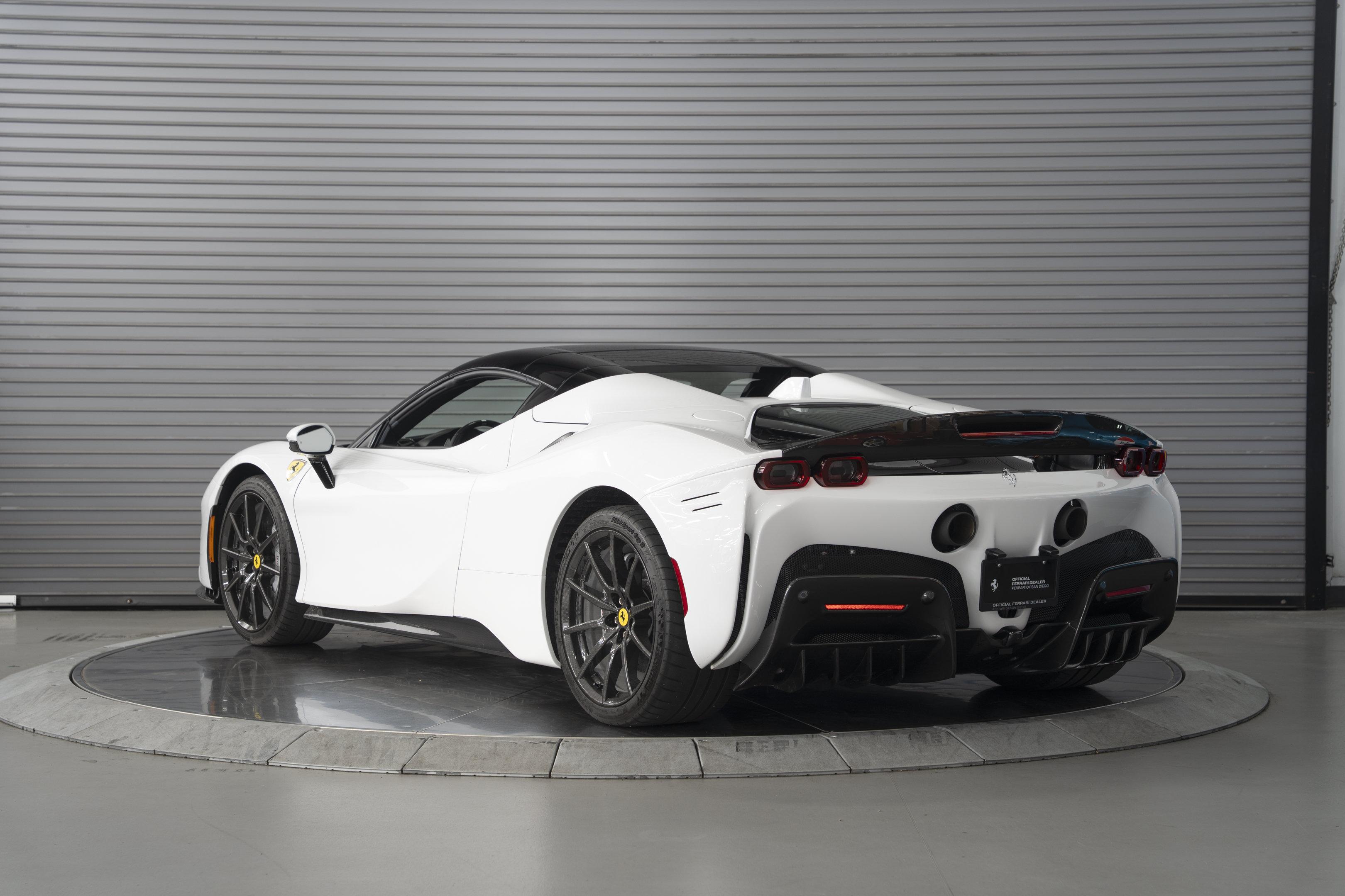 Used 2023 Ferrari SF90 Spider AWD/4WD image 12