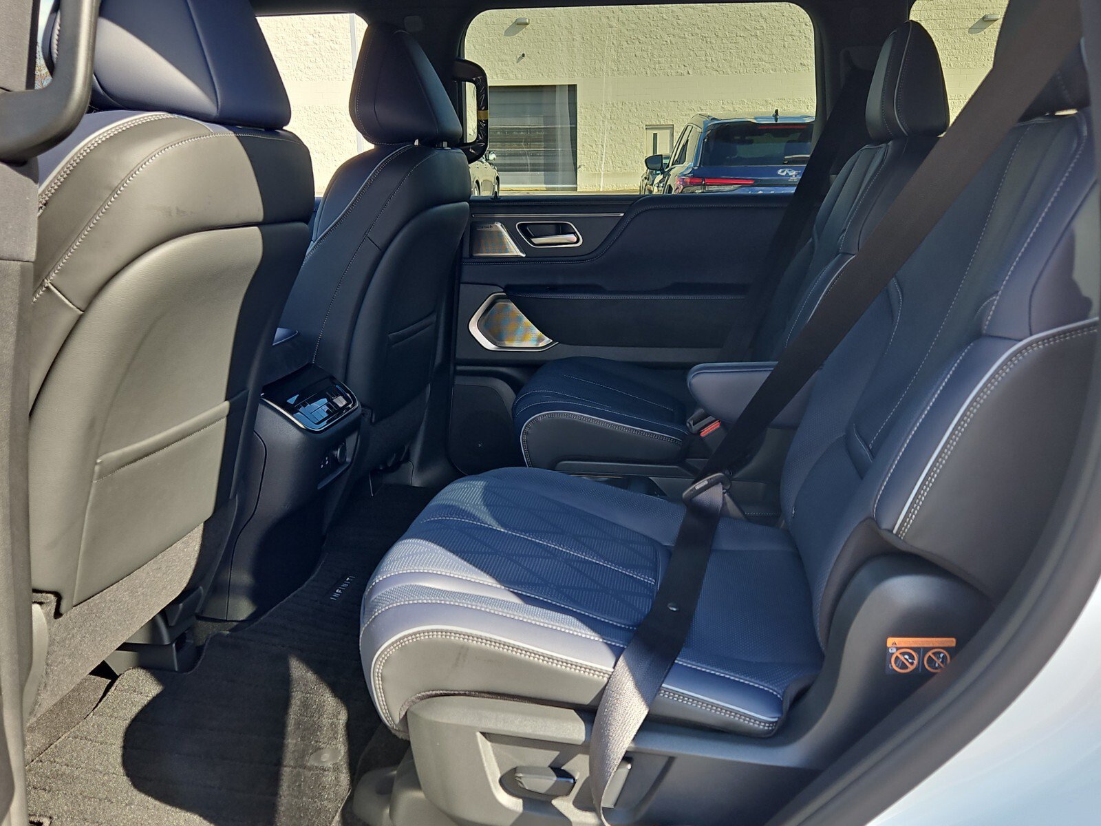 New 2026 INFINITI QX80 4WD w/ Sport Exterior Package image 11