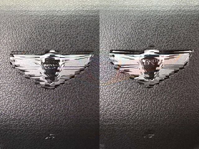 Used 2025 Genesis GV70 2.5T image 25