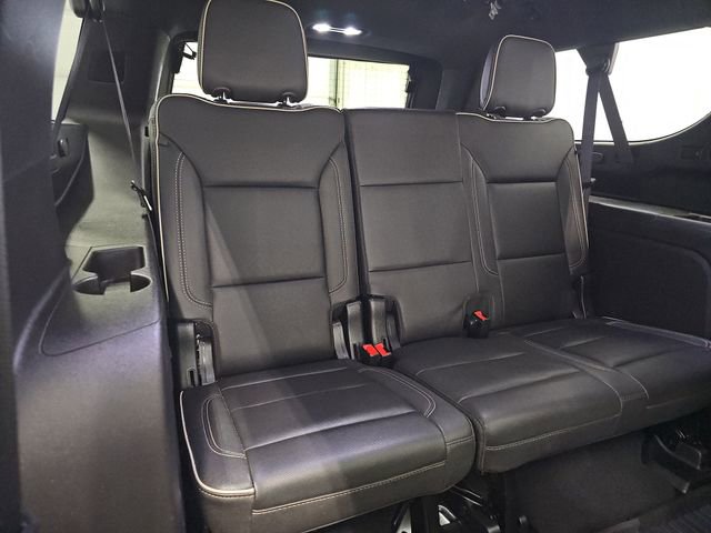 Used 2023 GMC Yukon XL SLT w/ SLT Premium Package AWD/4WD image 35