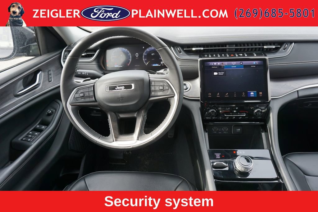 Used 2023 Jeep Grand Cherokee Limited w/ Trailer Tow Prep Group (B) AWD/4WD image 14
