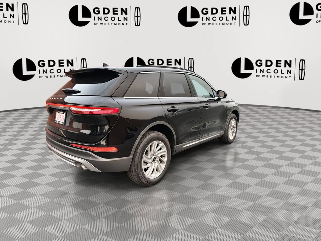 Used 2026 Lincoln Corsair Premiere FWD image 8