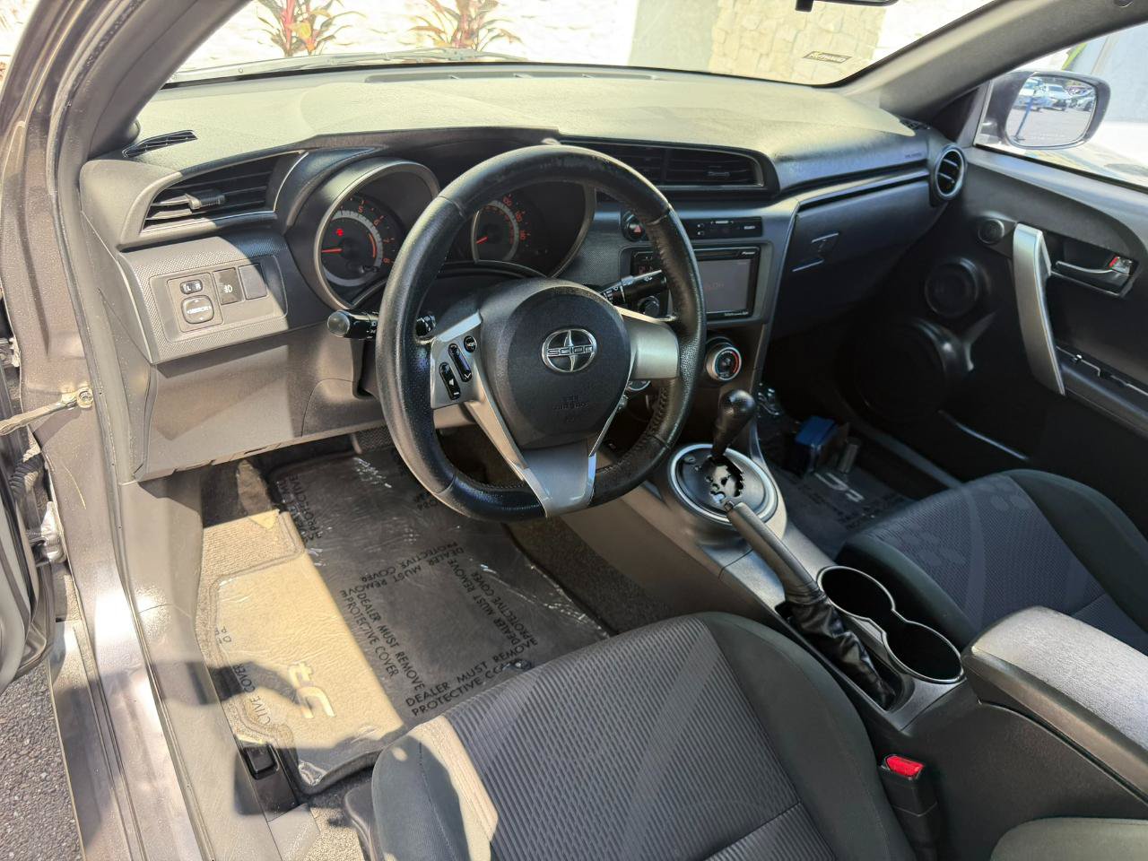 Used 2013 Scion tC FWD image 23