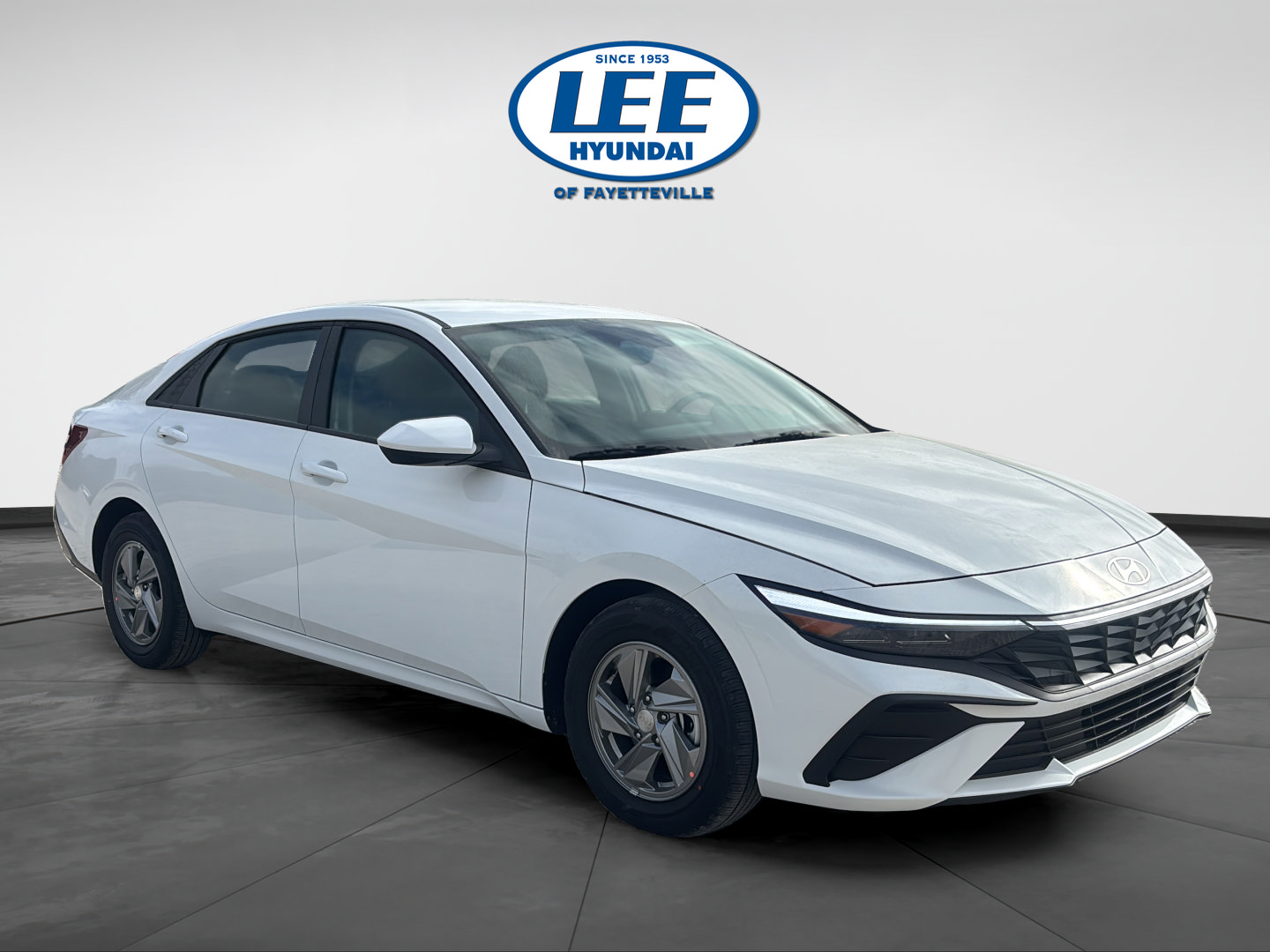 Certified 2026 Hyundai Elantra SE FWD image 1