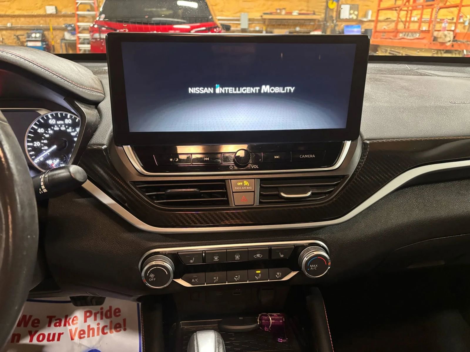 Used 2023 Nissan Altima 2.5 SR w/ SR Premium Package image 37