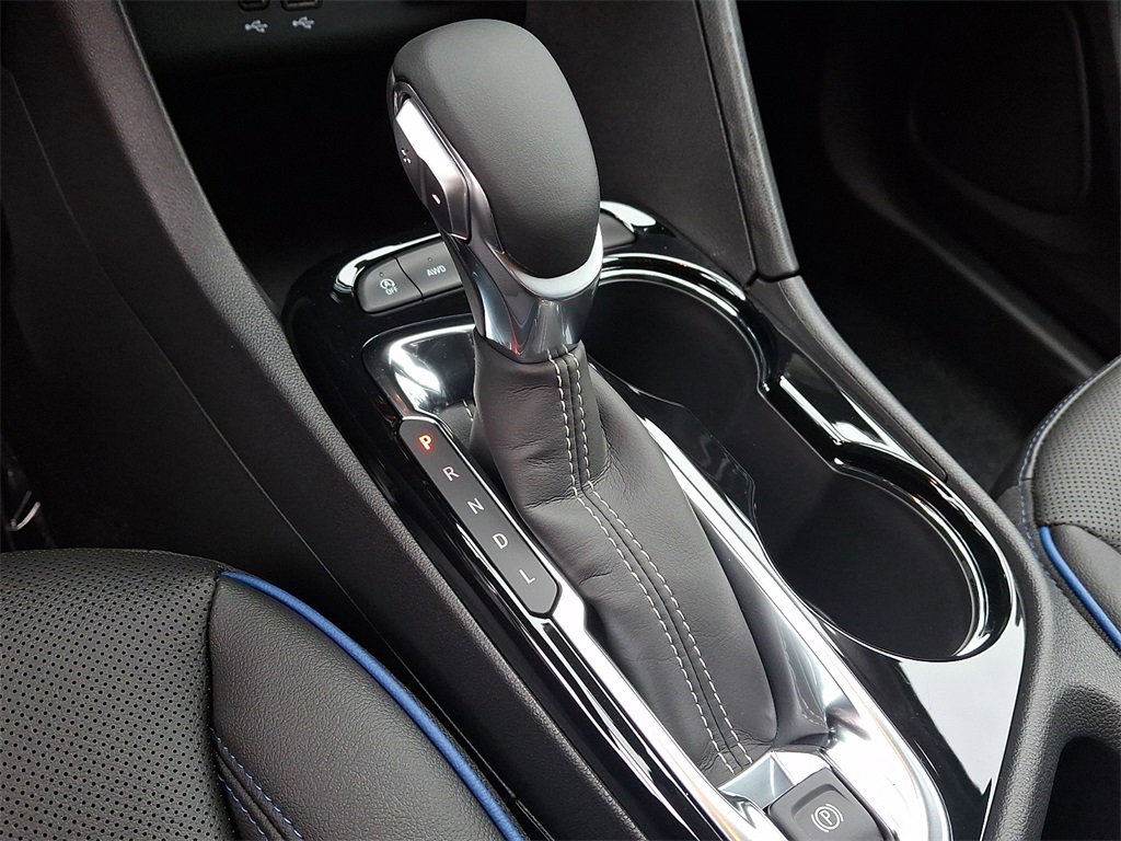 New 2026 Buick Encore GX Sport Touring image 7