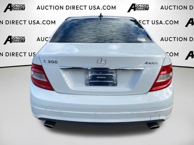Used 2011 Mercedes-Benz C 300 4MATIC Sedan image 5