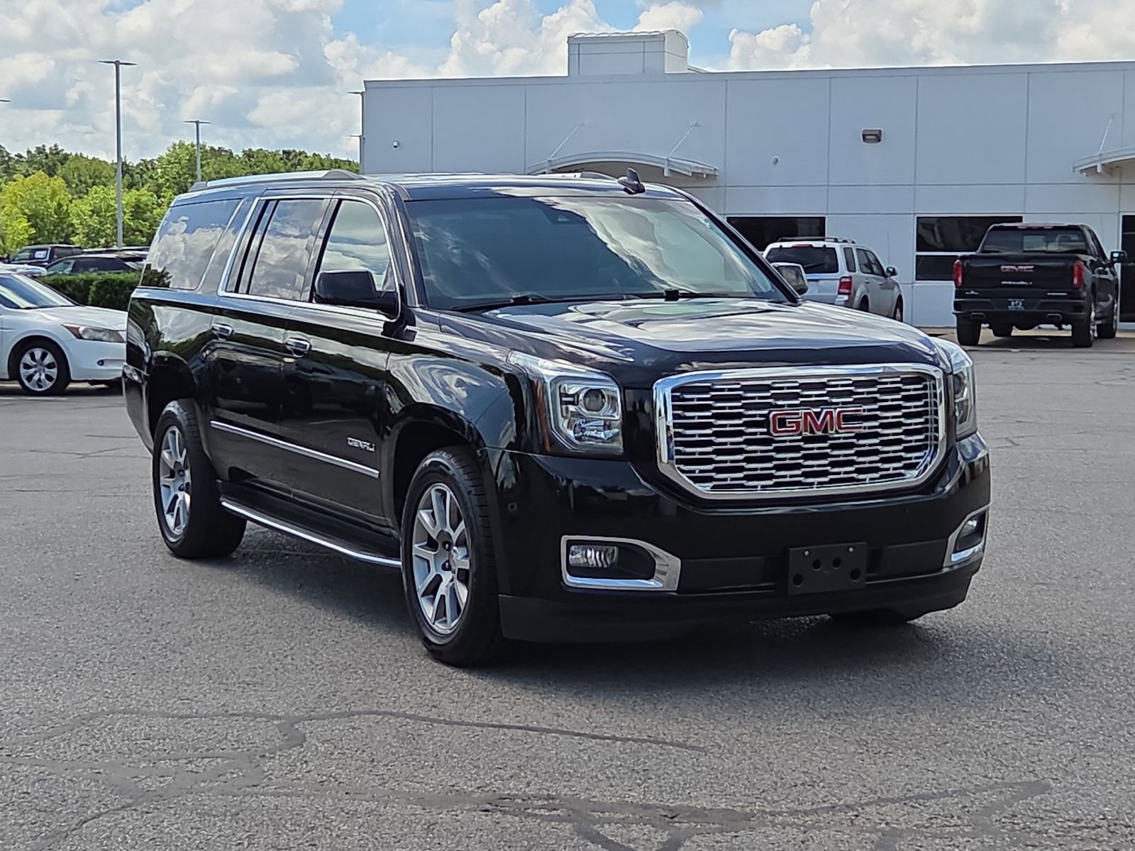 Used 2019 GMC Yukon XL Denali