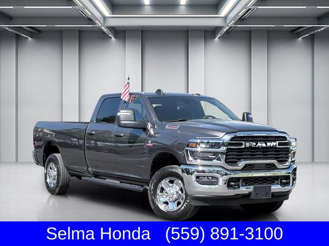 Used 2025 RAM 3500 Tradesman AWD/4WD image 1