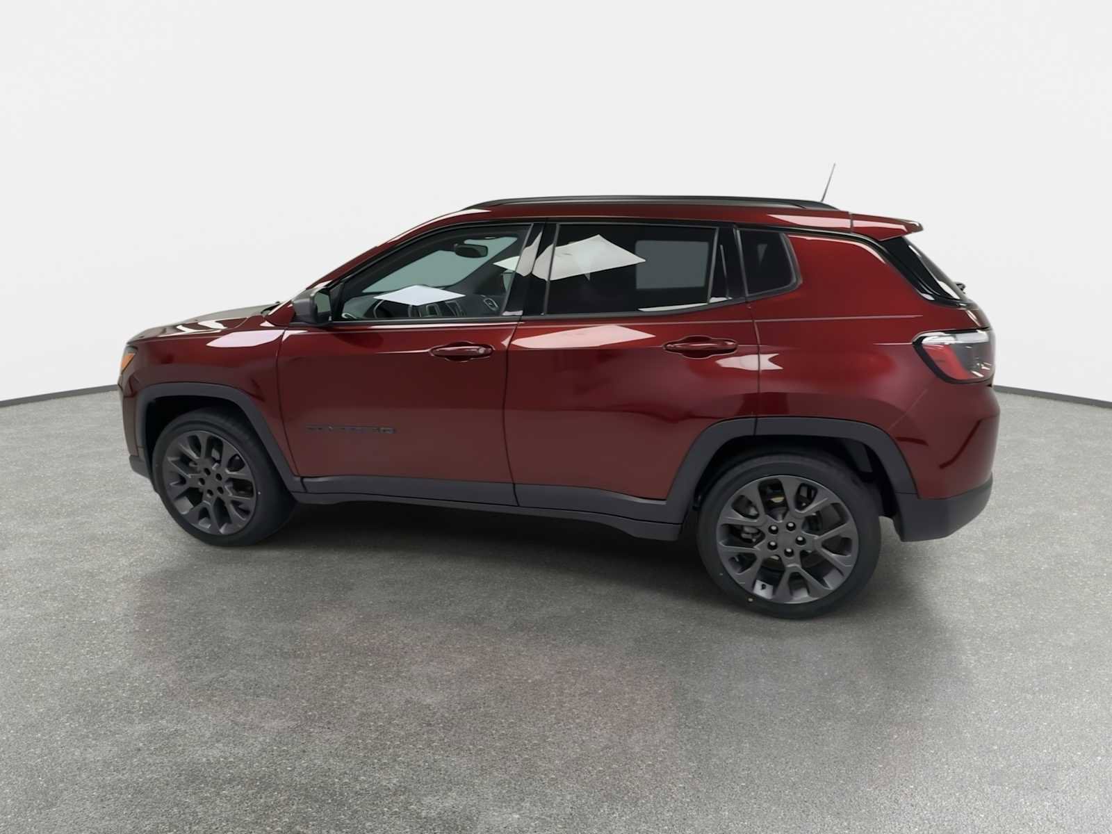 Used 2021 Jeep Compass Latitude FWD image 6