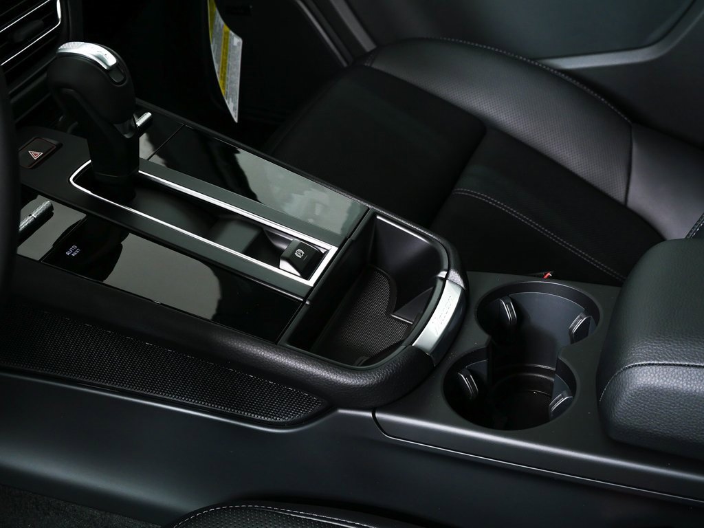 New 2026 Porsche Macan S image 19