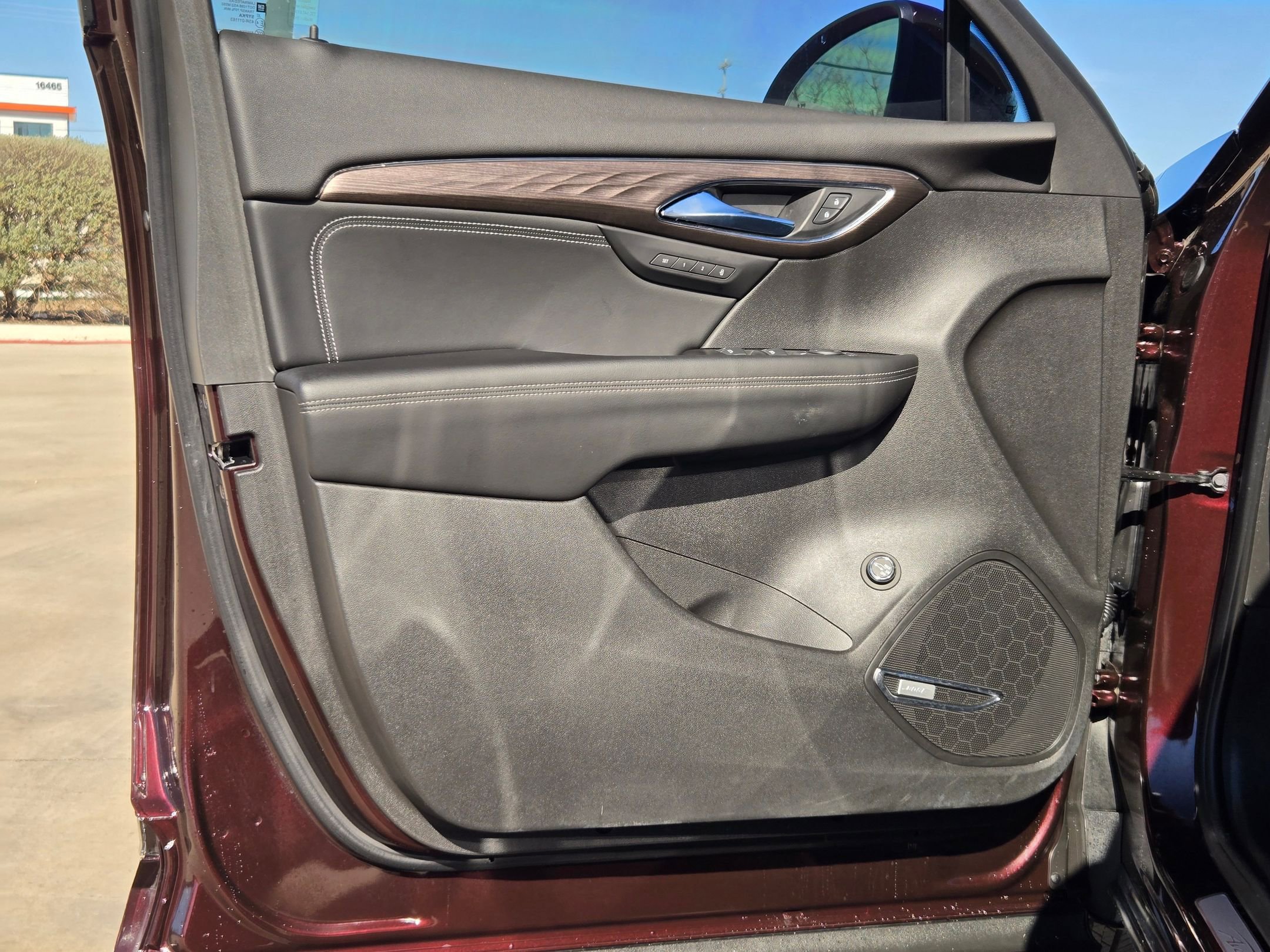 Certified 2023 Buick Envision Avenir image 11