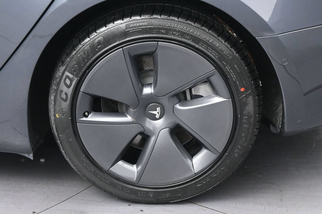 Used 2022 Tesla Model 3 Long Range AWD/4WD image 35