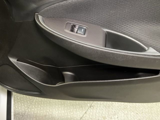 Used 2024 Chevrolet Malibu LT image 55