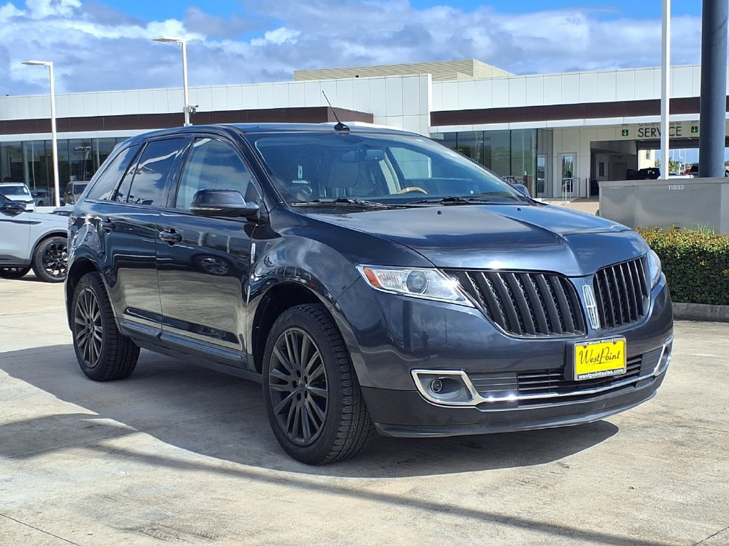 Used 2013 Lincoln MKX FWD image 7