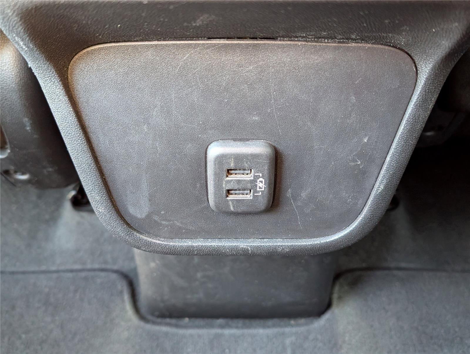 Used 2022 Chevrolet Equinox LT AWD/4WD image 16