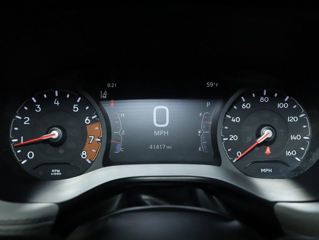 Used 2025 Jeep Compass Limited image 24