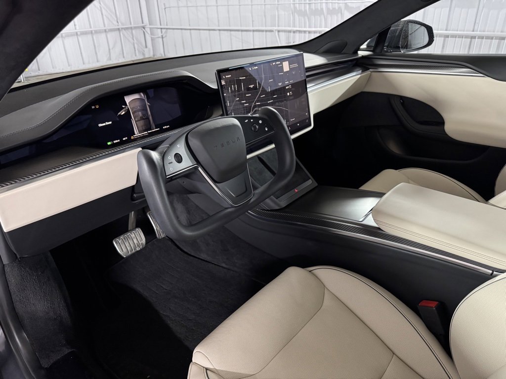 Used 2021 Tesla Model S Plaid image 21