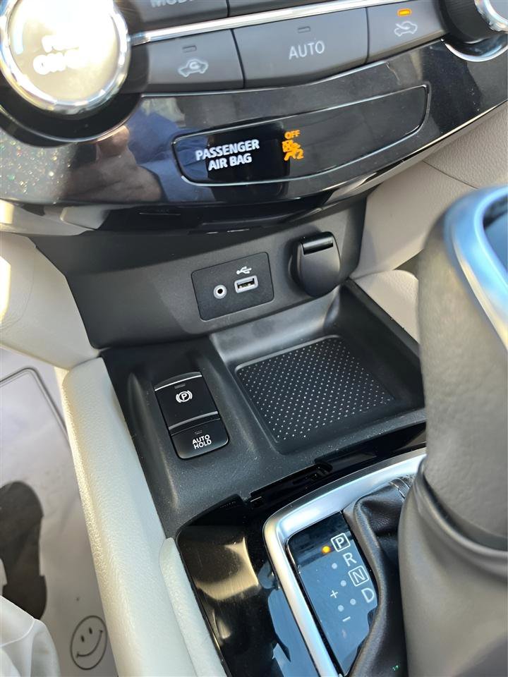 Used 2022 Nissan Rogue Sport SL w/ Premium Package image 43