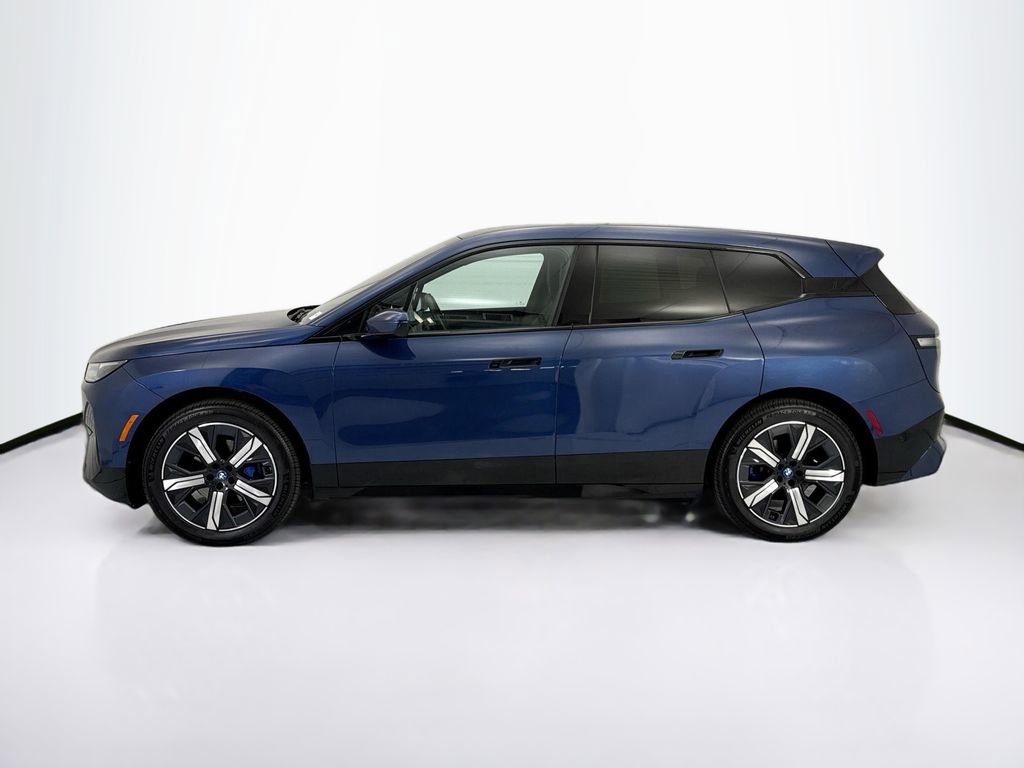 Certified 2023 BMW iX xDrive50 w/ Sport Package AWD/4WD image 8