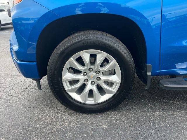 Used 2023 Chevrolet Silverado 1500 Custom image 5