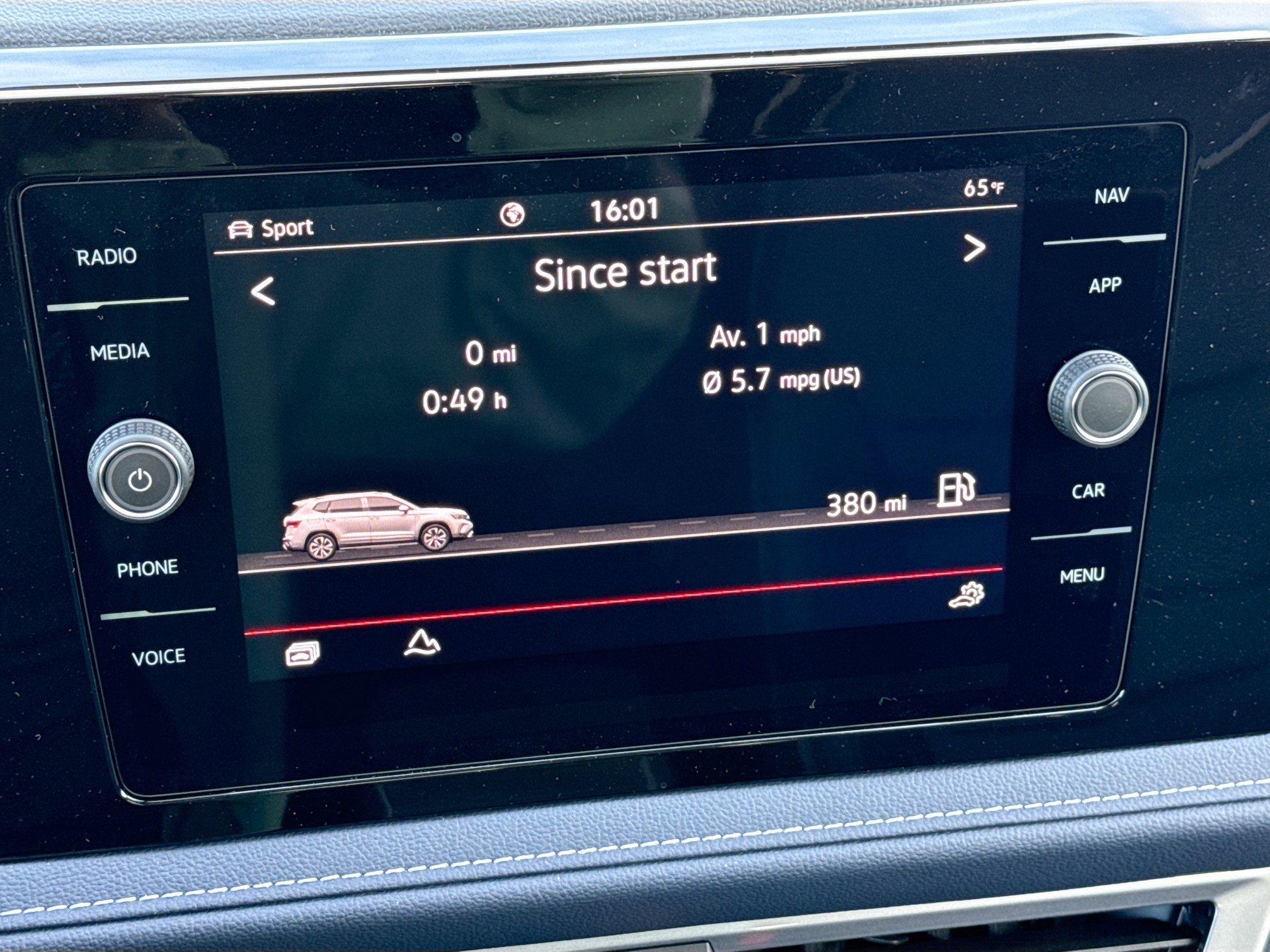 New 2026 Volkswagen Taos SEL AWD/4WD image 29
