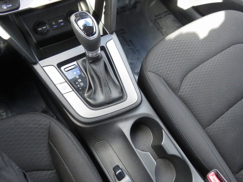 Used 2019 Hyundai Elantra SE w/ Cargo Package image 24