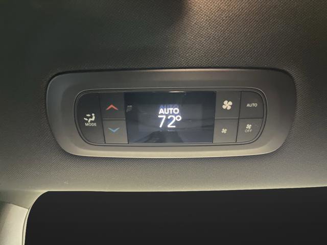 New 2026 Chrysler Pacifica Select w/ S Appearance Package image 32