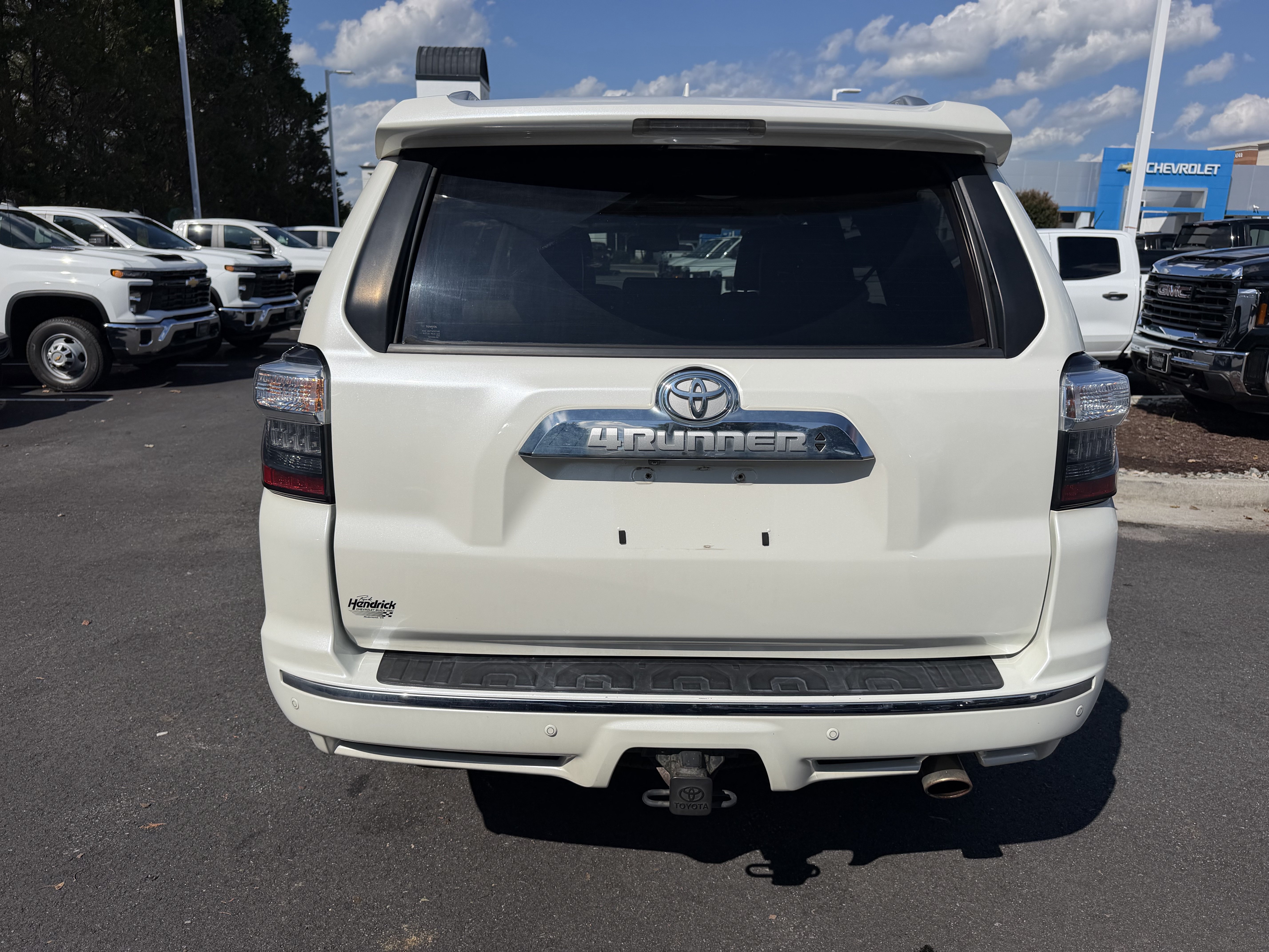 Used 2016 Toyota 4Runner Limited AWD/4WD image 9