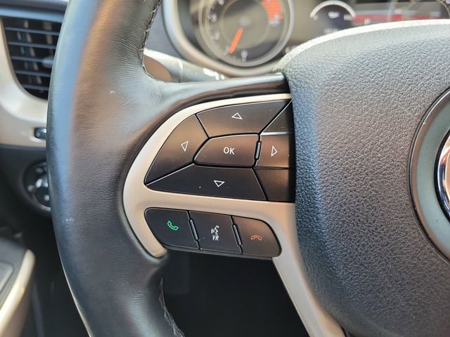 Used 2018 Jeep Cherokee Limited w/ Technology Group image 28