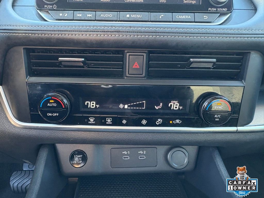 Used 2025 Nissan Rogue SV image 18