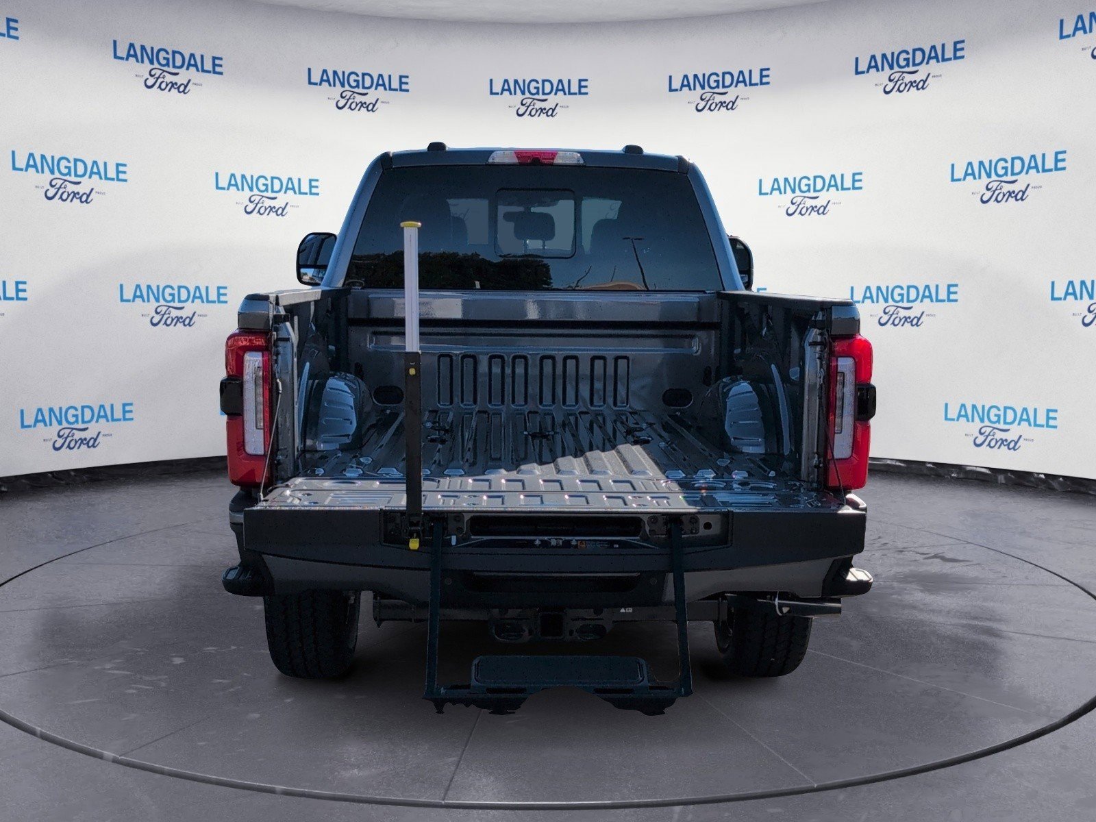 New 2026 Ford F250 Platinum image 8