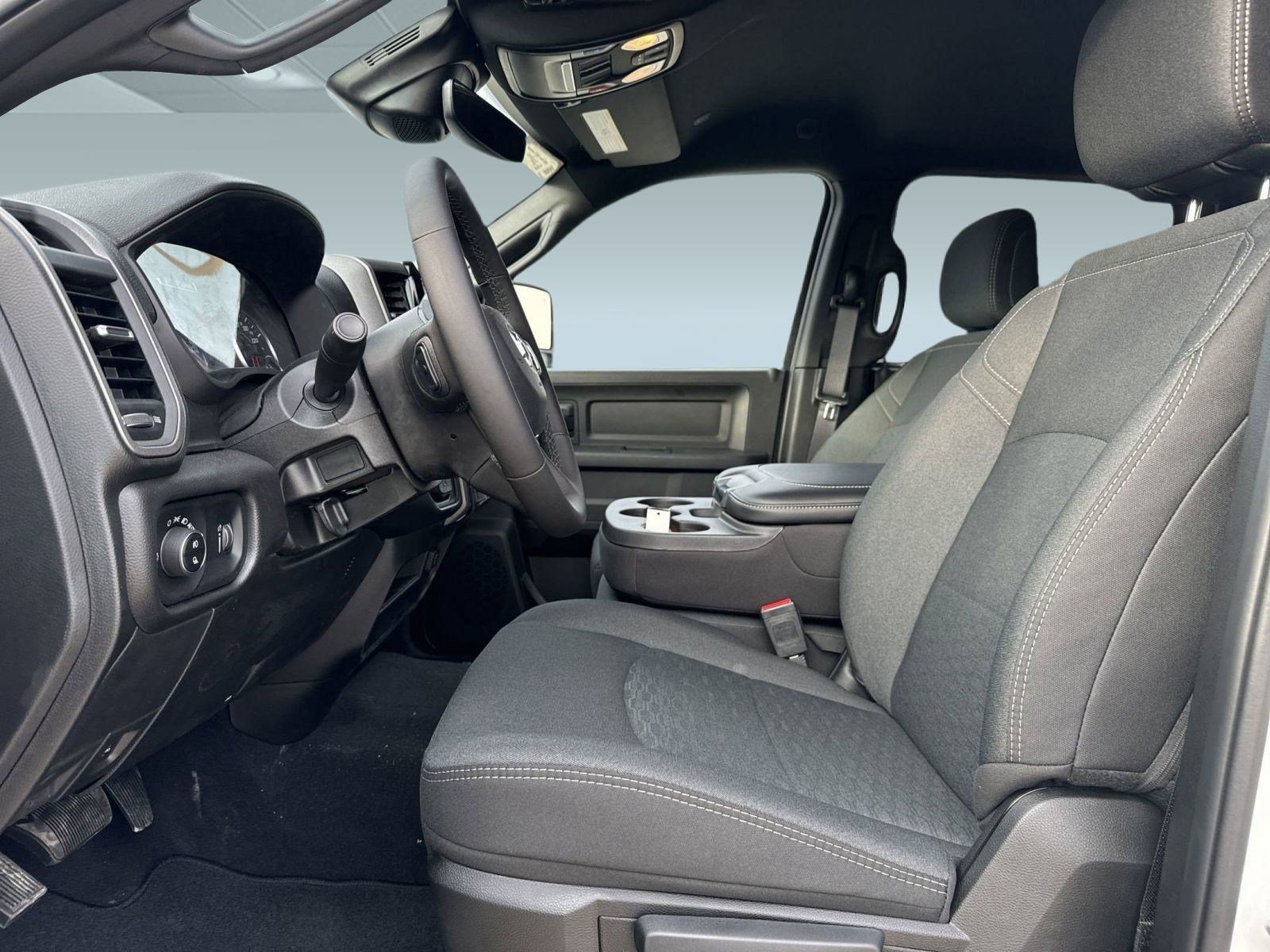 New 2025 RAM 2500 Tradesman AWD/4WD image 4