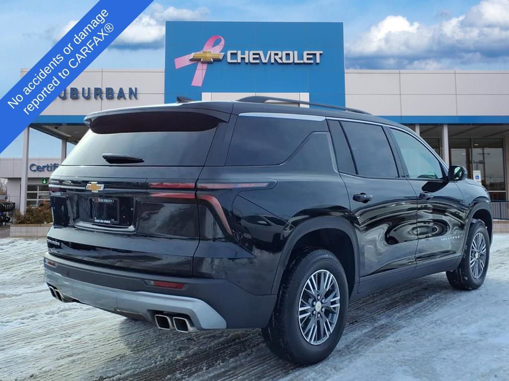 Used 2025 Chevrolet Traverse LT image 5