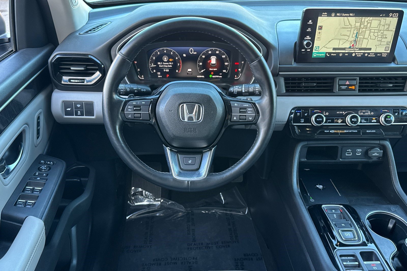 Used 2023 Honda Pilot Elite image 33