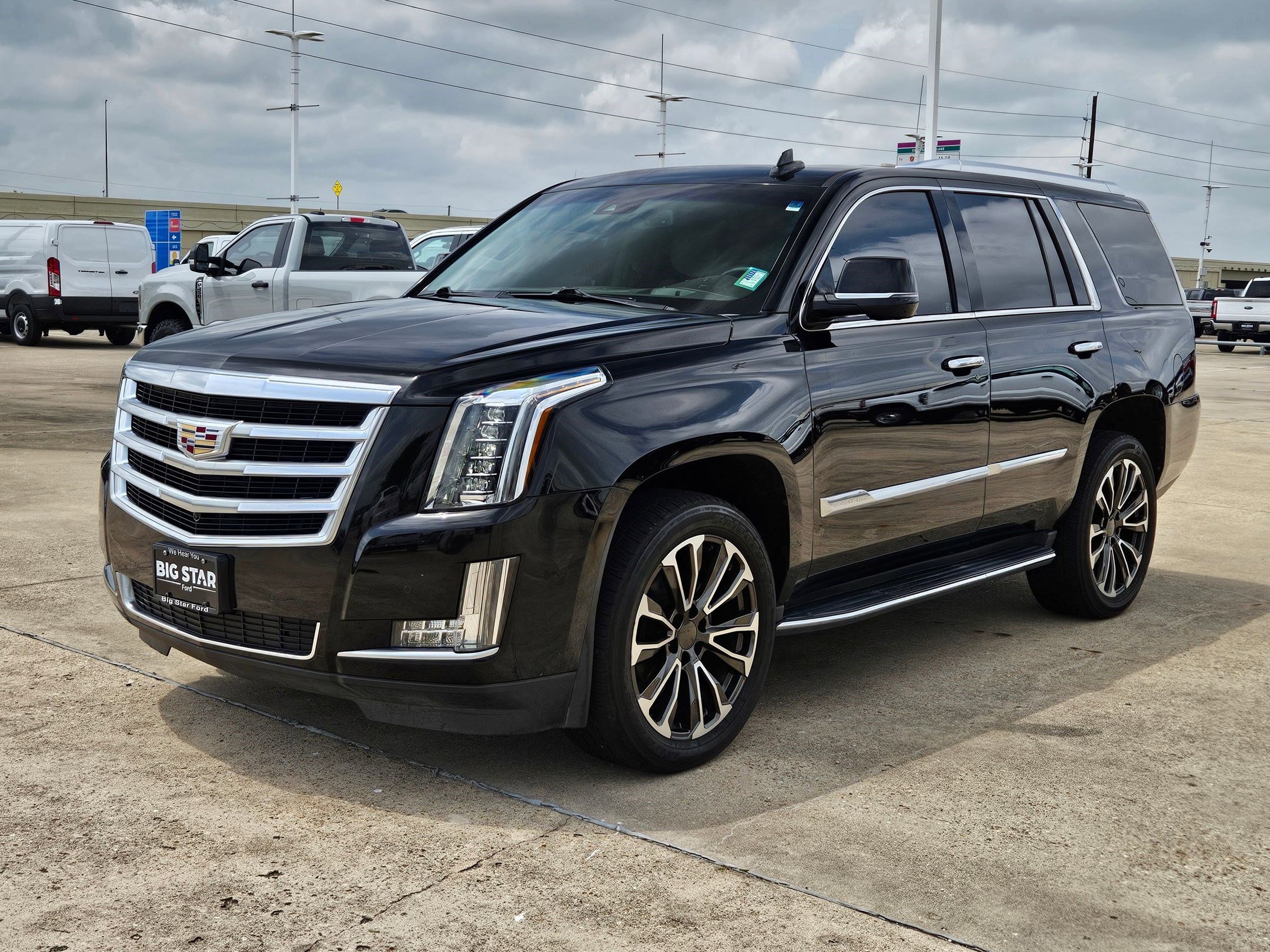 Used 2016 Cadillac Escalade Luxury AWD/4WD image 8