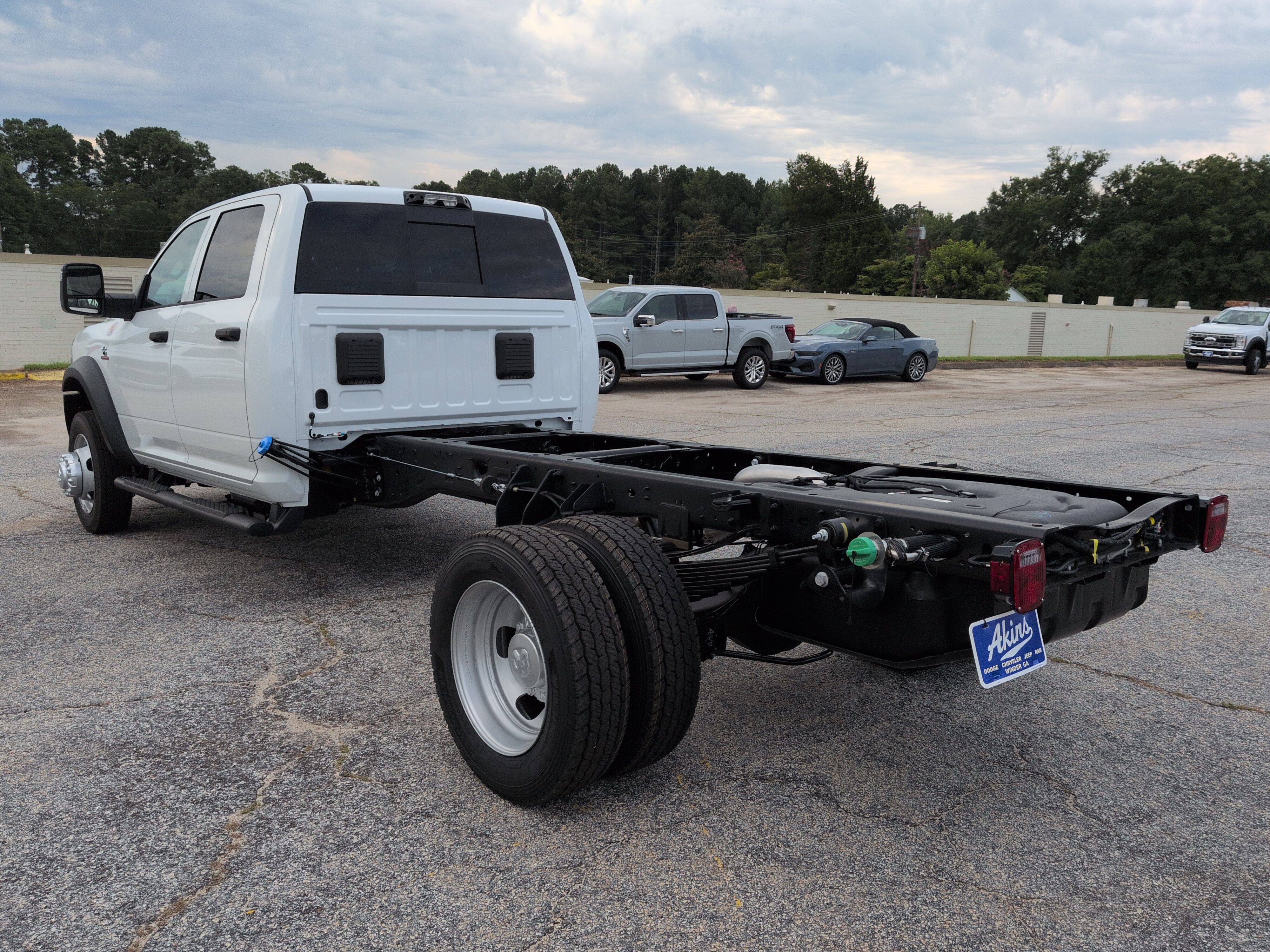 New 2026 RAM 5500 Tradesman AWD/4WD image 5