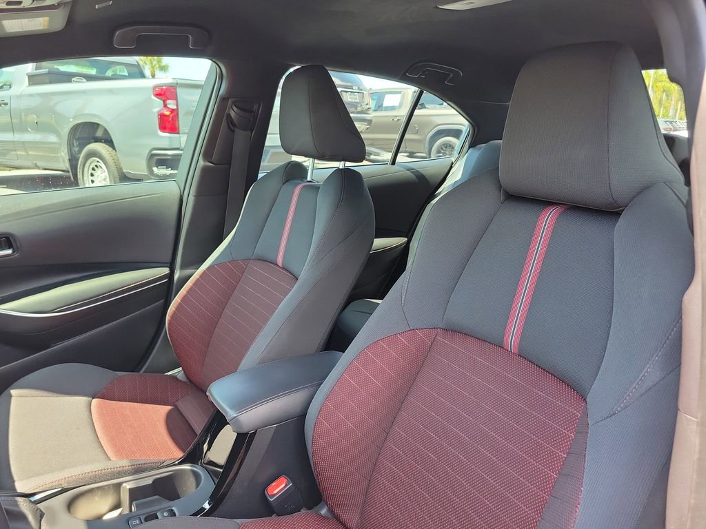 Used 2023 Toyota Corolla SE image 19