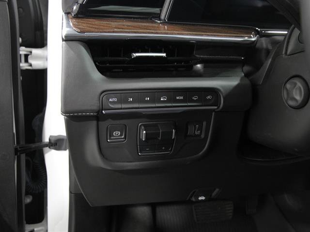 Certified 2023 Cadillac Escalade Premium Luxury Platinum image 7