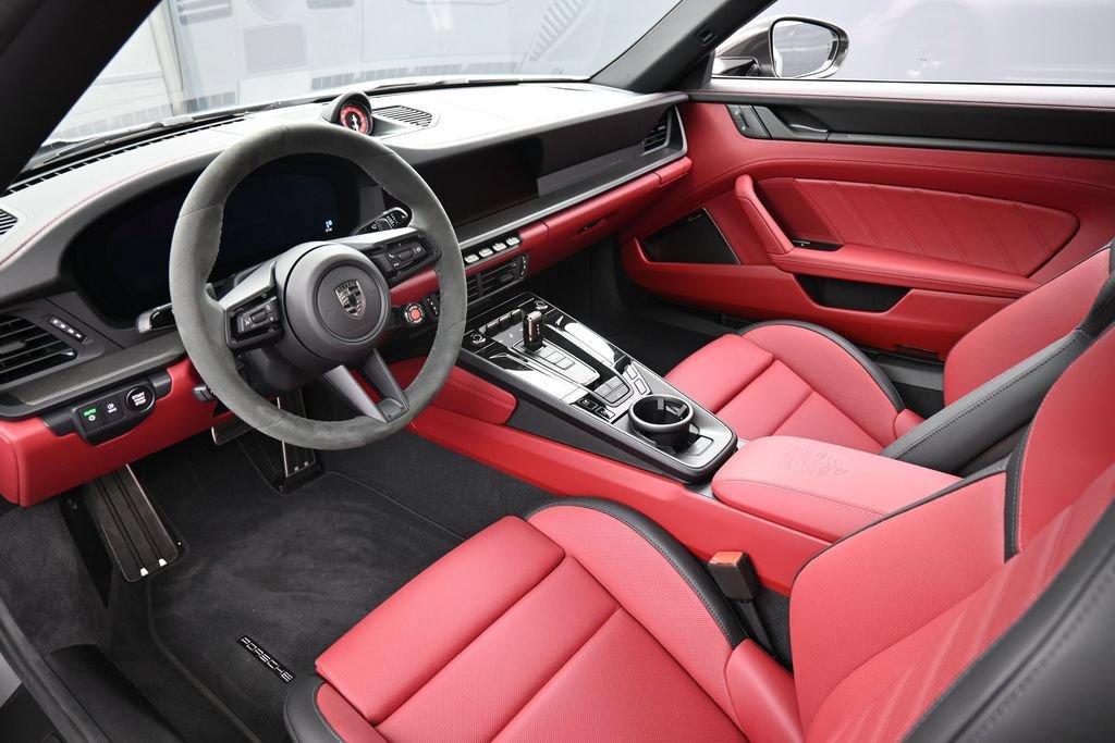 Used 2026 Porsche 911 Turbo S AWD/4WD image 4