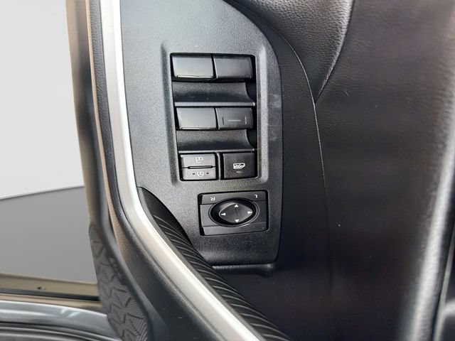 Used 2022 Toyota RAV4 LE AWD/4WD image 19