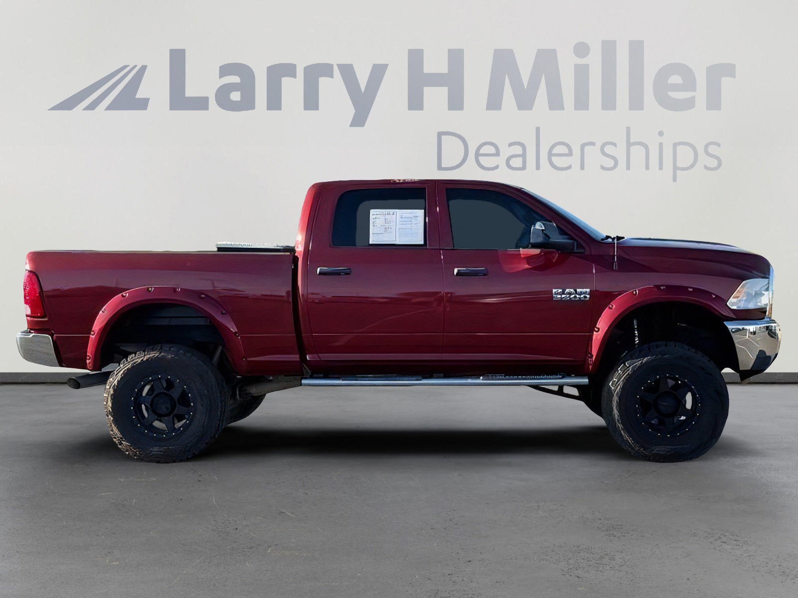 Used 2015 RAM 3500 Tradesman w/ Chrome Appearance Group image 7