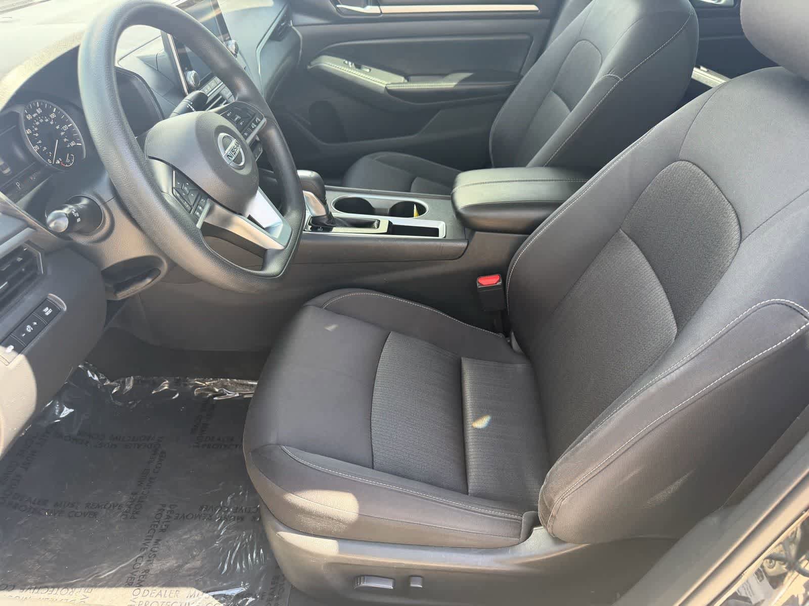 Certified 2022 Nissan Altima 2.5 SV FWD image 13
