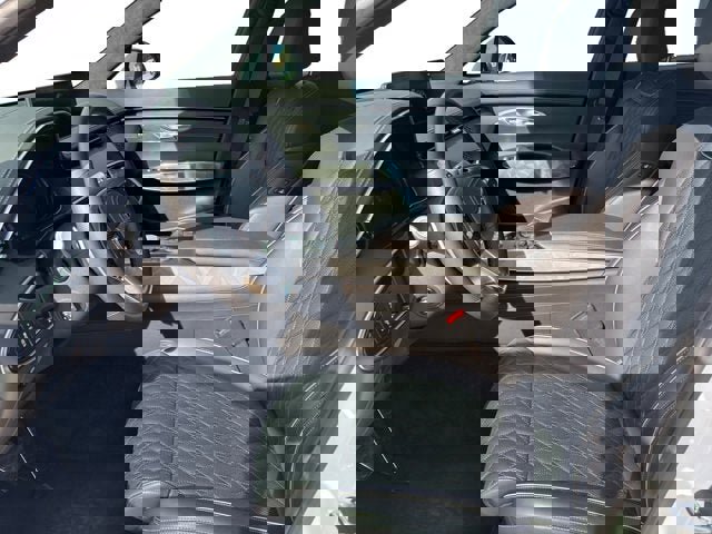 New 2025 Genesis GV70 3.5T Sport w/ Sport Advanced Package image 9