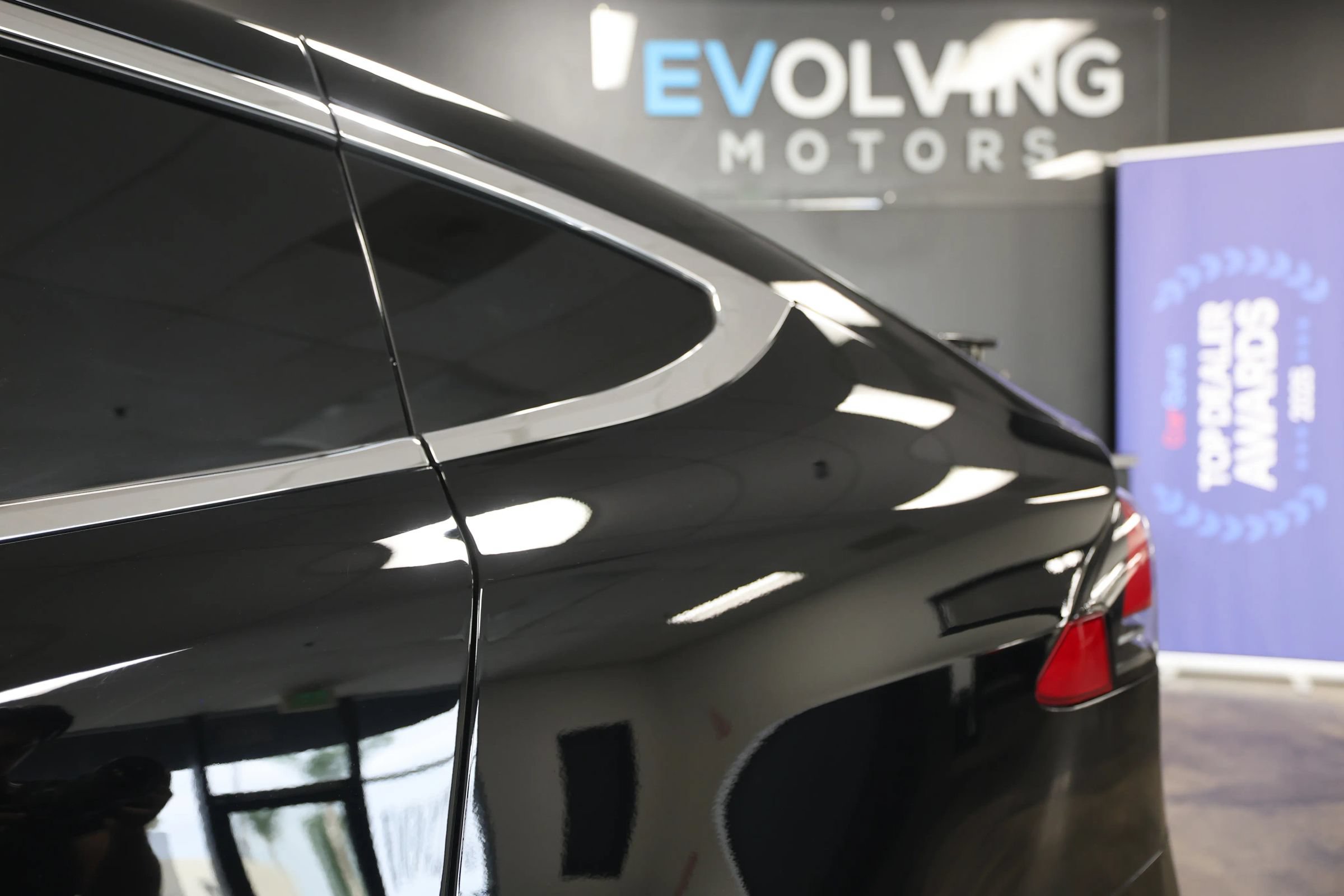 Used 2018 Tesla Model X 100D AWD/4WD image 21