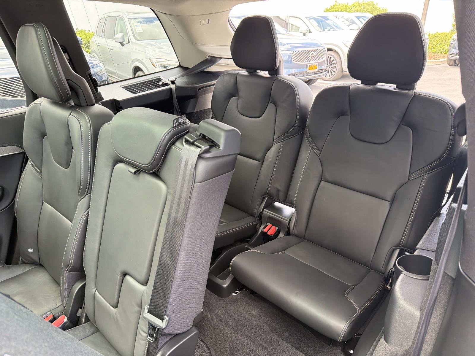 Certified 2023 Volvo XC90 B6 Ultimate w/ Protection Package Premier AWD/4WD image 23